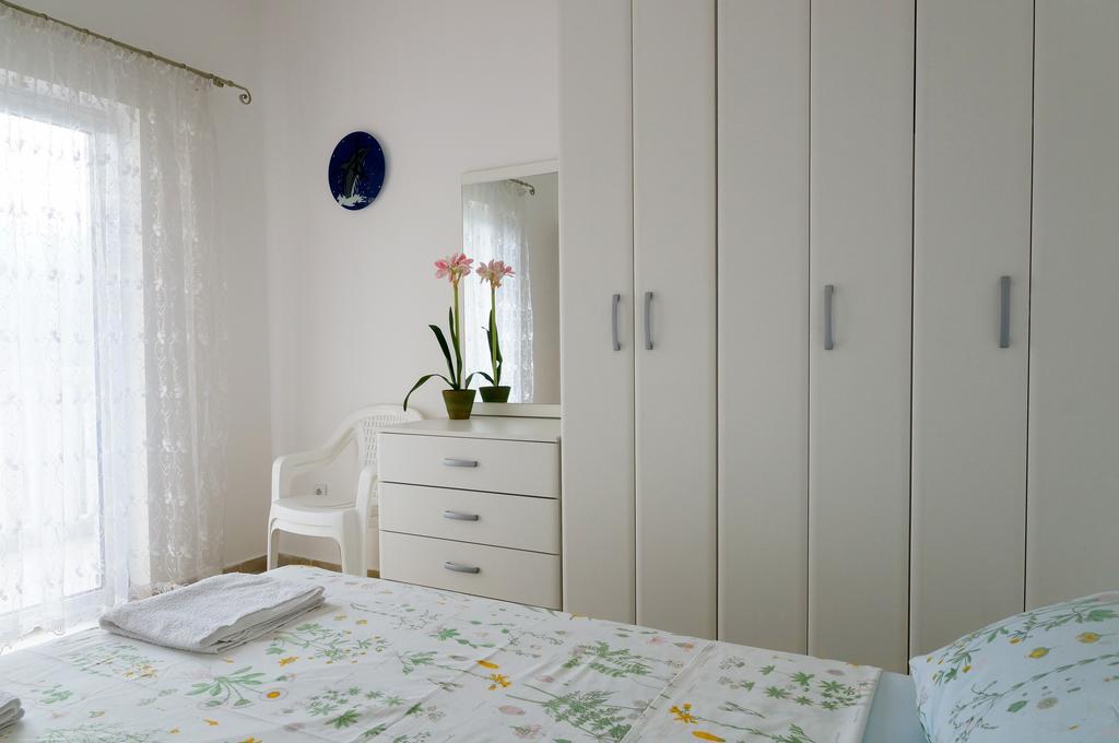 Apartment Begonia Of Kumbor Херцег Нови Екстериор снимка